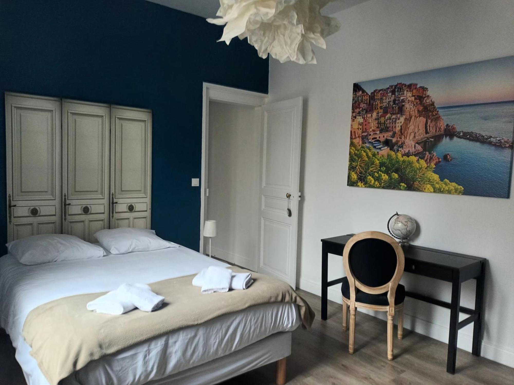 Suite Premium Le Figaro 1 Epernay Exterior photo